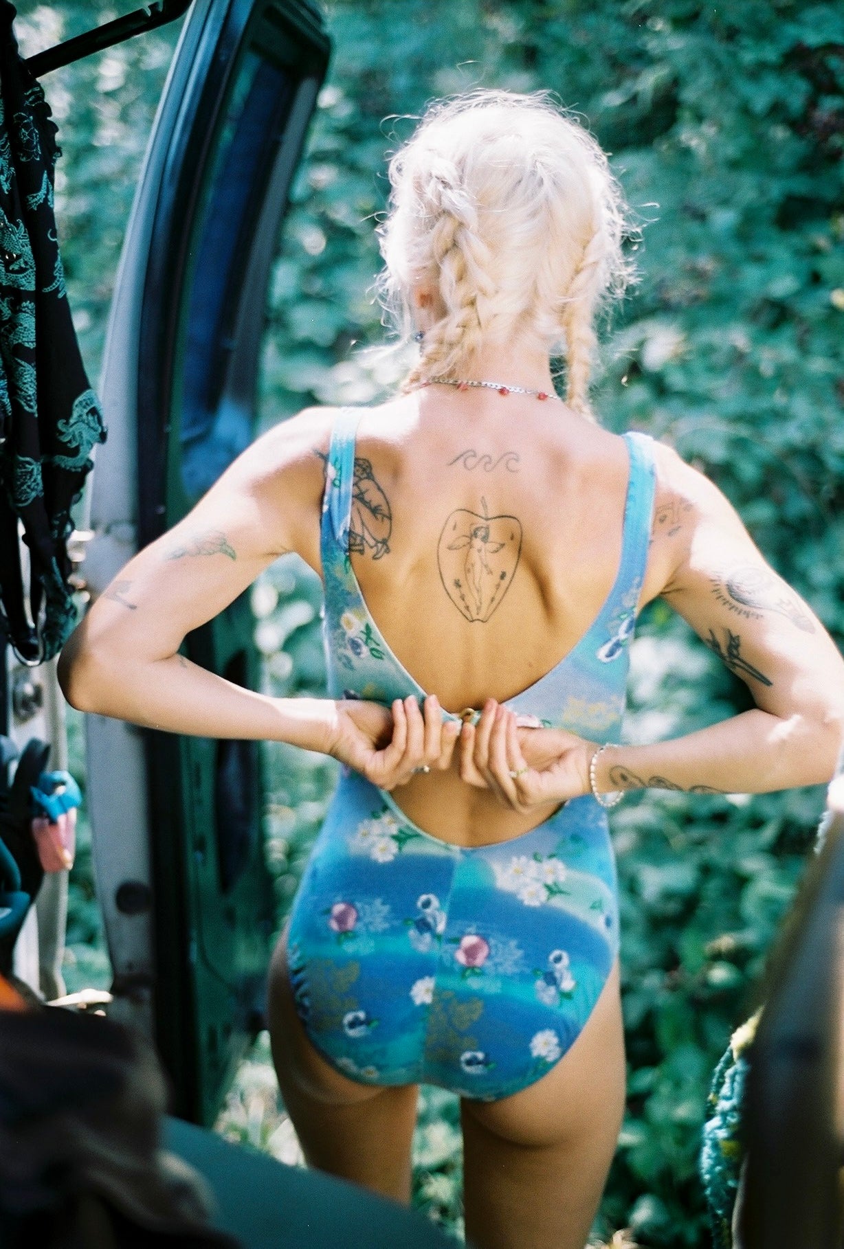 There is So Much Love in Friendships: A Peak at Platonic Intimacy from the Realities of VanLife